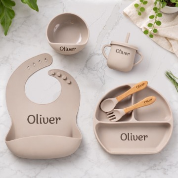 Noah + Nori™ Personalized Baby Feeding Set - Khaki